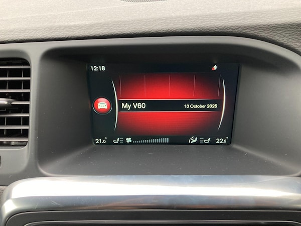 Used Volvo V60 2014 for sale - 76270758: Photo 68