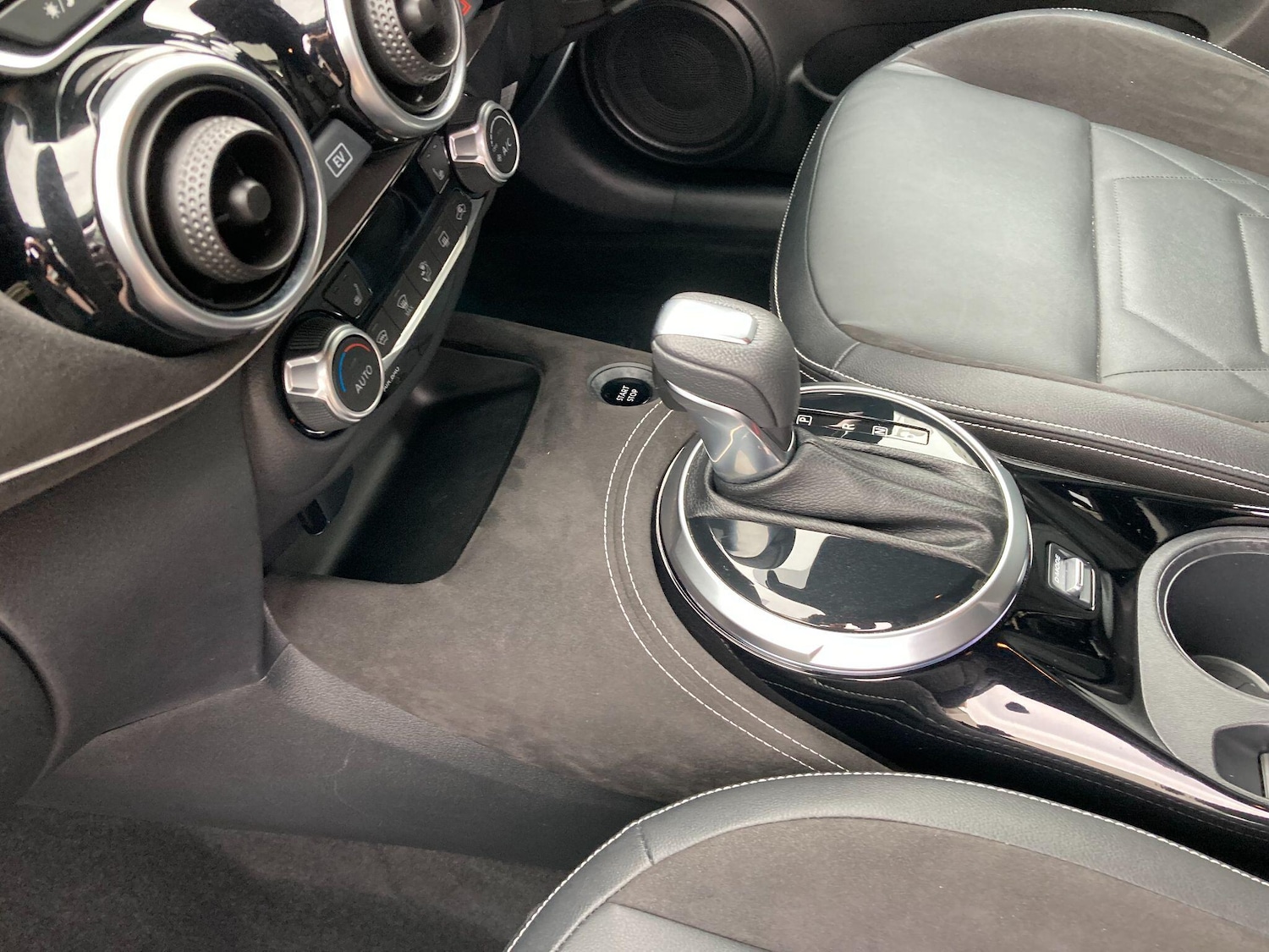 Used Nissan Juke 2024 for sale - 76511871: Photo 37