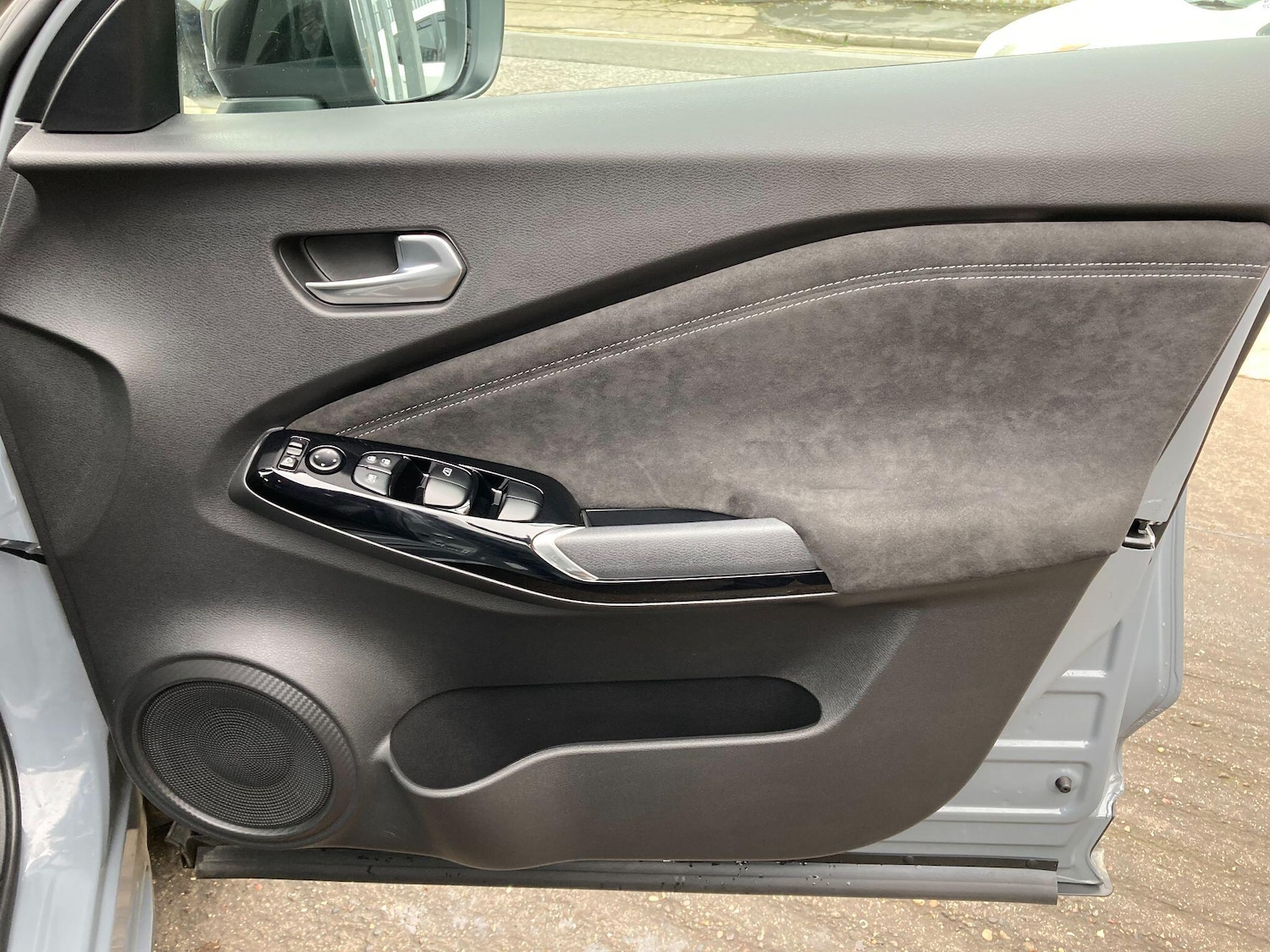 Used Nissan Juke 2024 for sale - 76511871: Photo 54