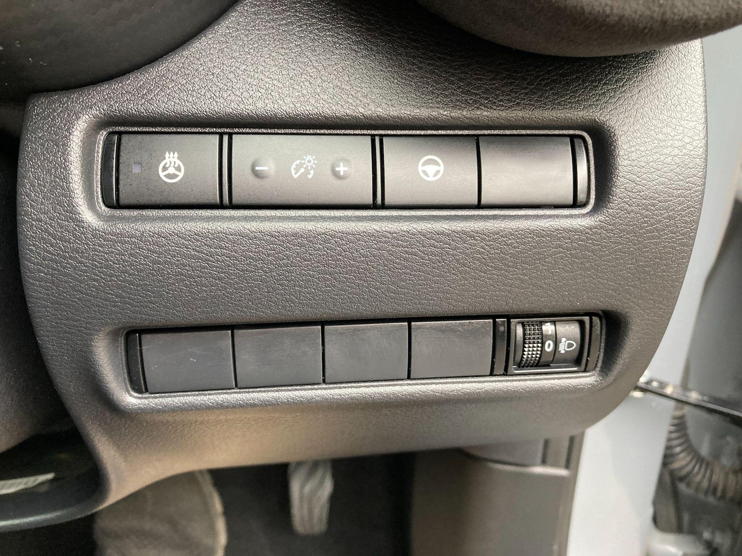 Used Nissan Juke 2024 for sale - 76511871: Photo 62