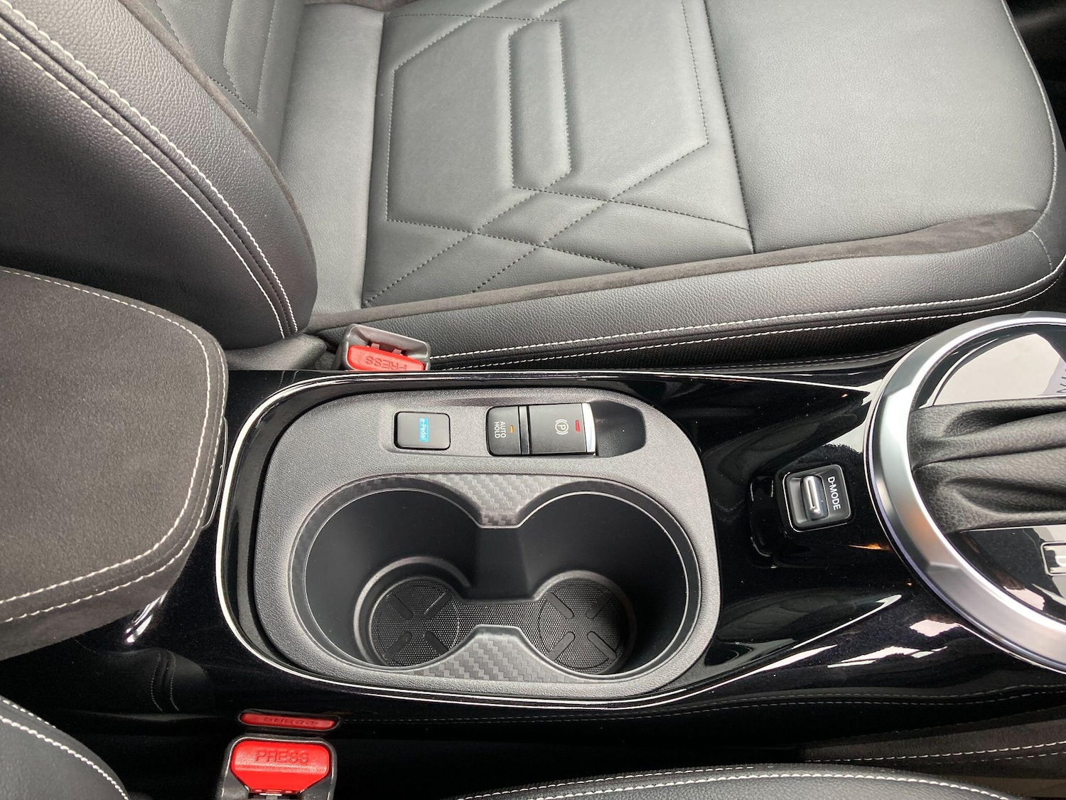 Used Nissan Juke 2024 for sale - 76511871: Photo 79