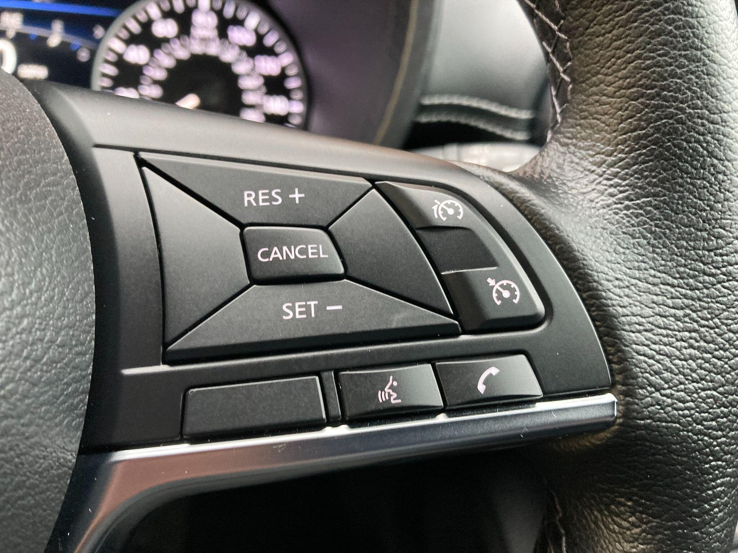 Used Nissan Juke 2024 for sale - 77441172: Photo 53