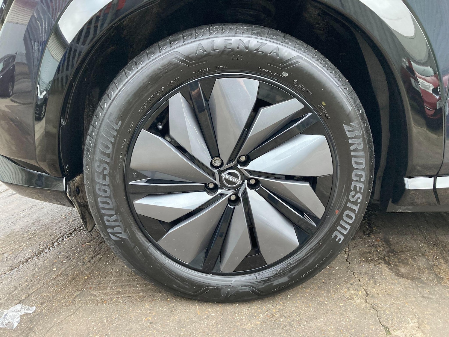 Used Nissan ARIYA 2025 for sale - 76671672: Photo 12