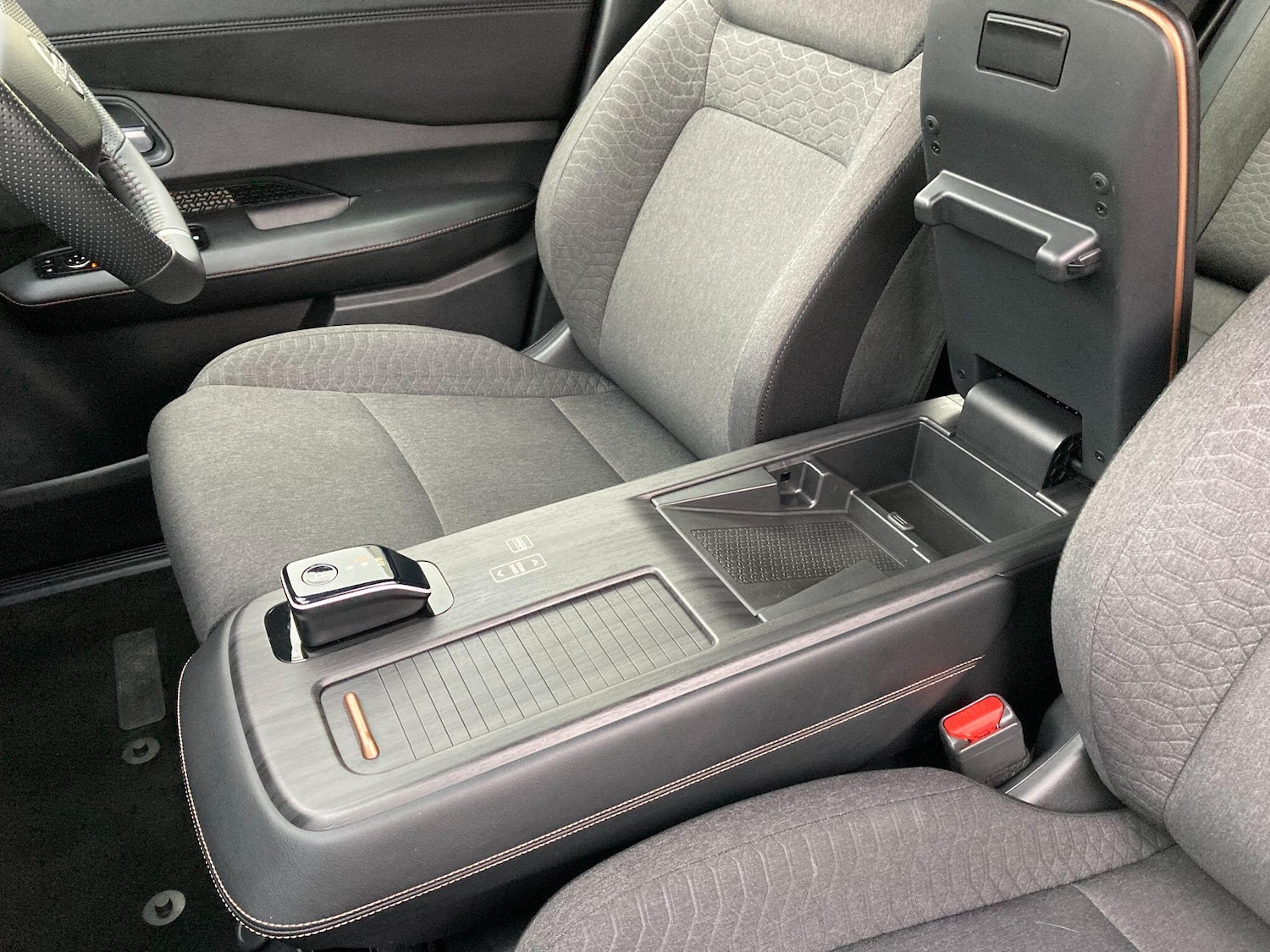 Used Nissan ARIYA 2025 for sale - 76671672: Photo 35