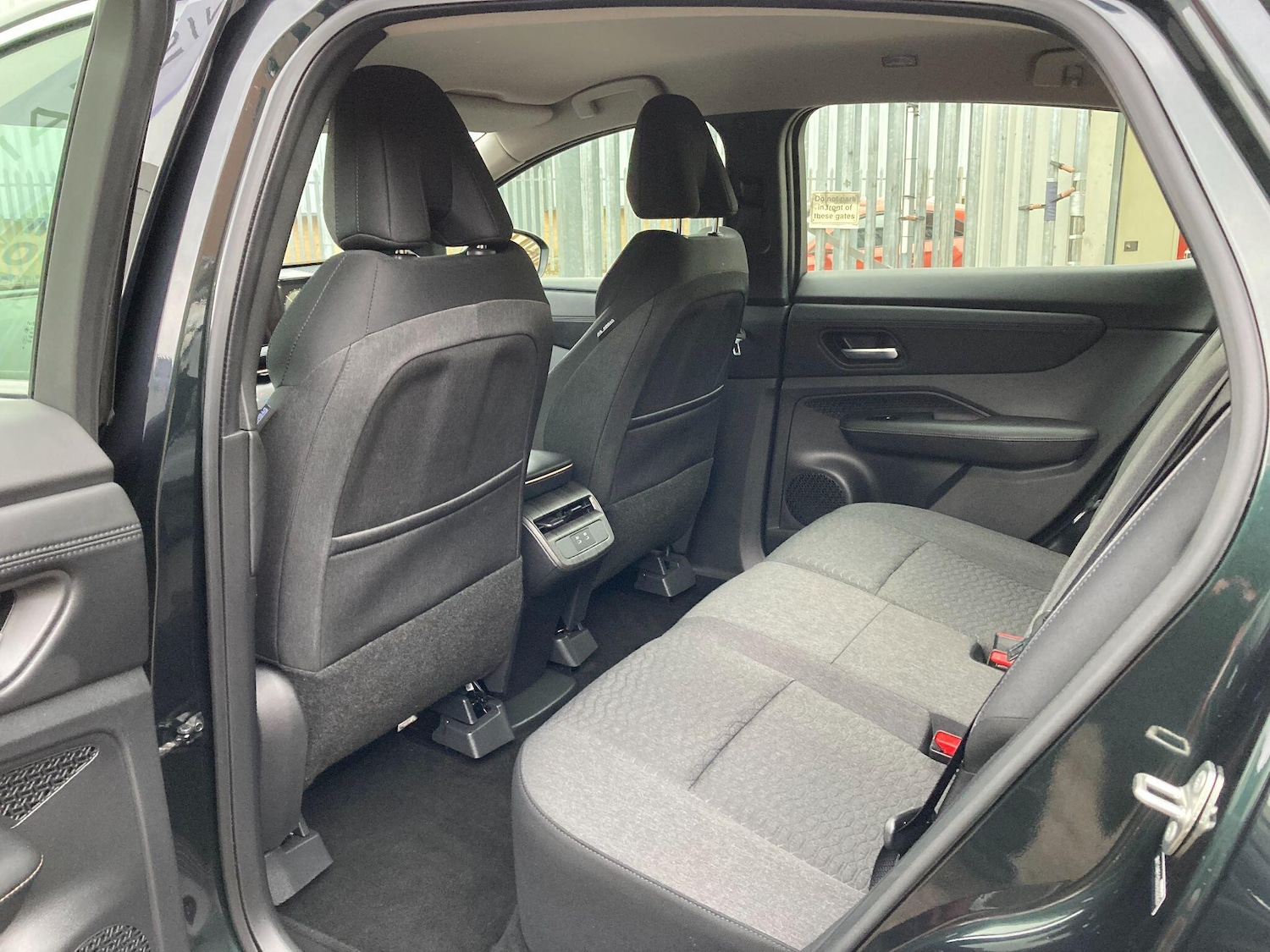 Used Nissan ARIYA 2025 for sale - 76671672: Photo 40