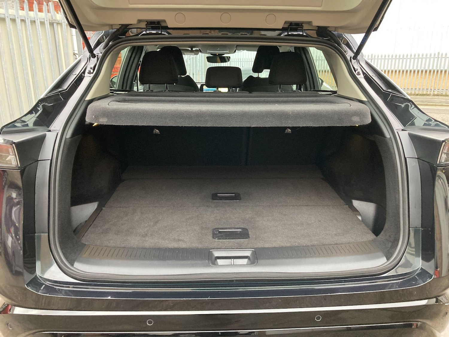 Used Nissan ARIYA 2025 for sale - 76671672: Photo 43