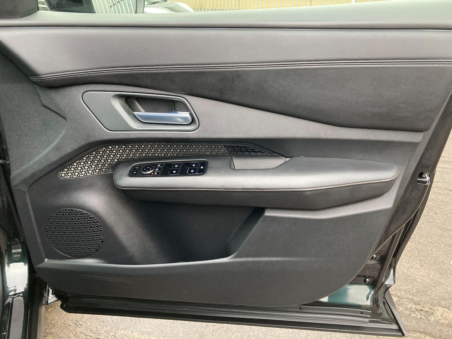 Used Nissan ARIYA 2025 for sale - 76671672: Photo 50