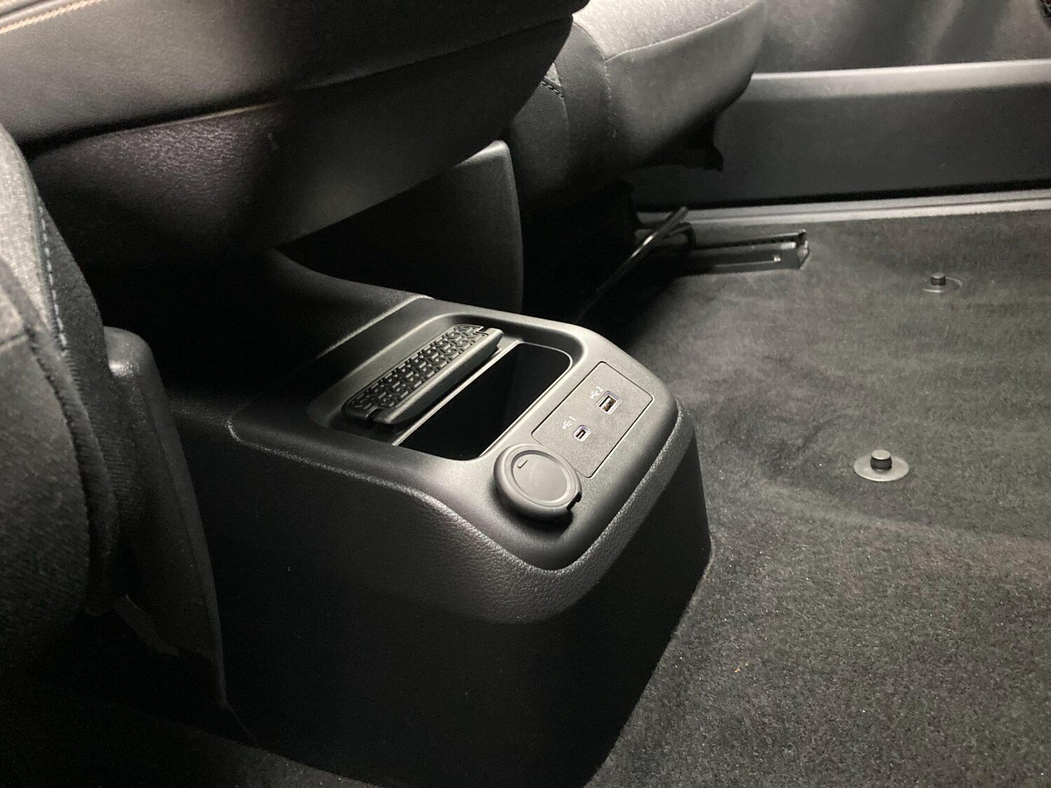 Used Nissan ARIYA 2025 for sale - 76671672: Photo 58