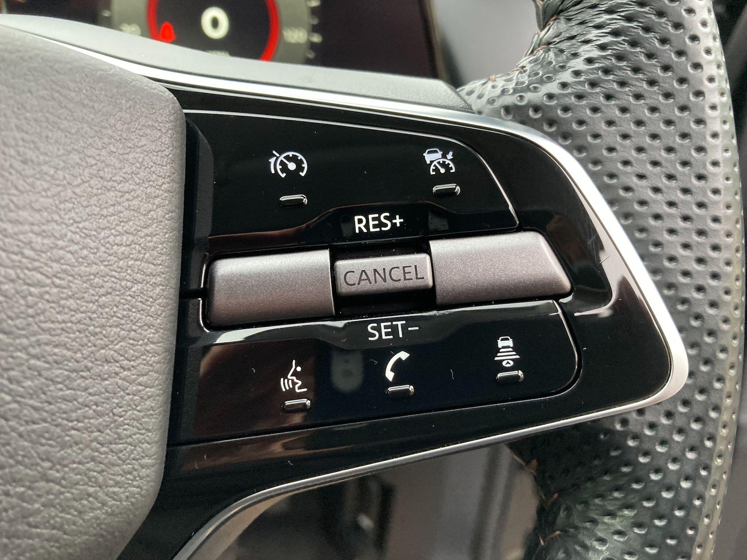 Used Nissan ARIYA 2025 for sale - 76671672: Photo 66