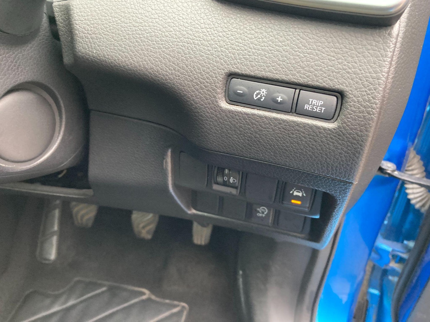 Vehicle 33