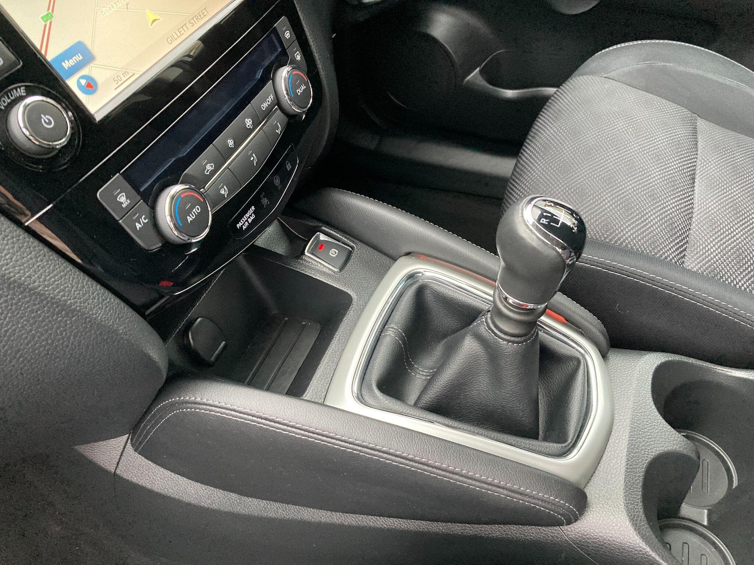 Used Nissan Qashqai 2016 for sale - 76620155: Photo 29