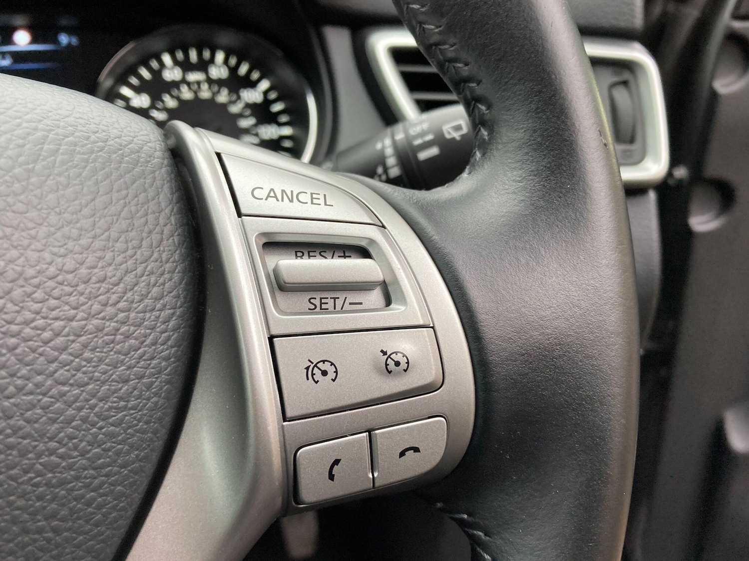 Used Nissan Qashqai 2016 for sale - 76620155: Photo 51