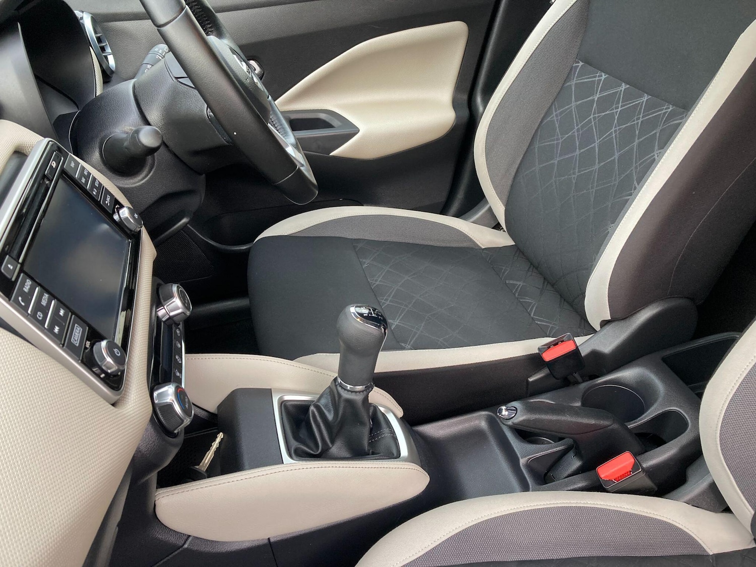 Used Nissan Micra 2018 for sale - 76539139: Photo 34