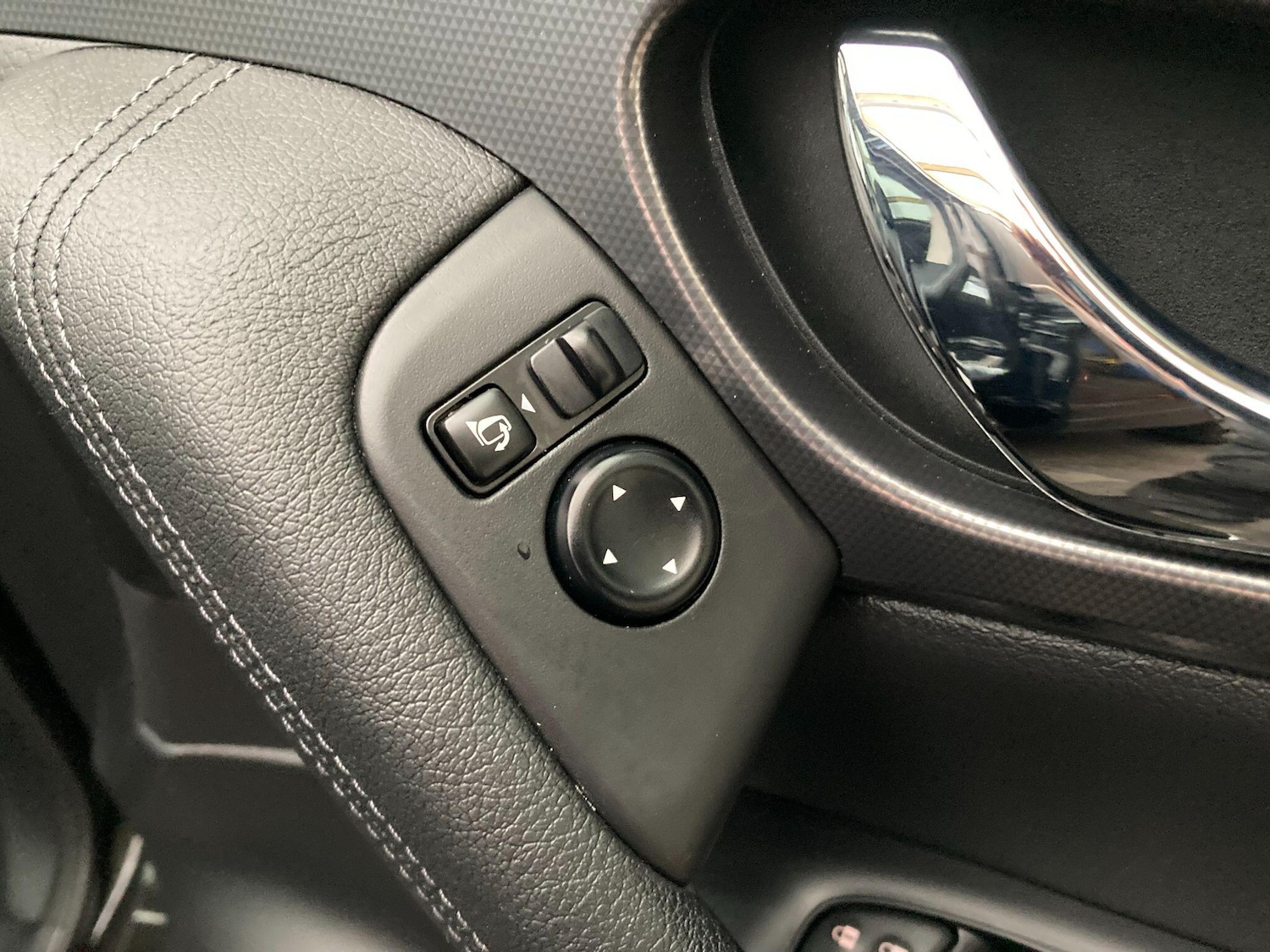 Used Nissan Qashqai 2020 for sale - 77060204: Photo 50