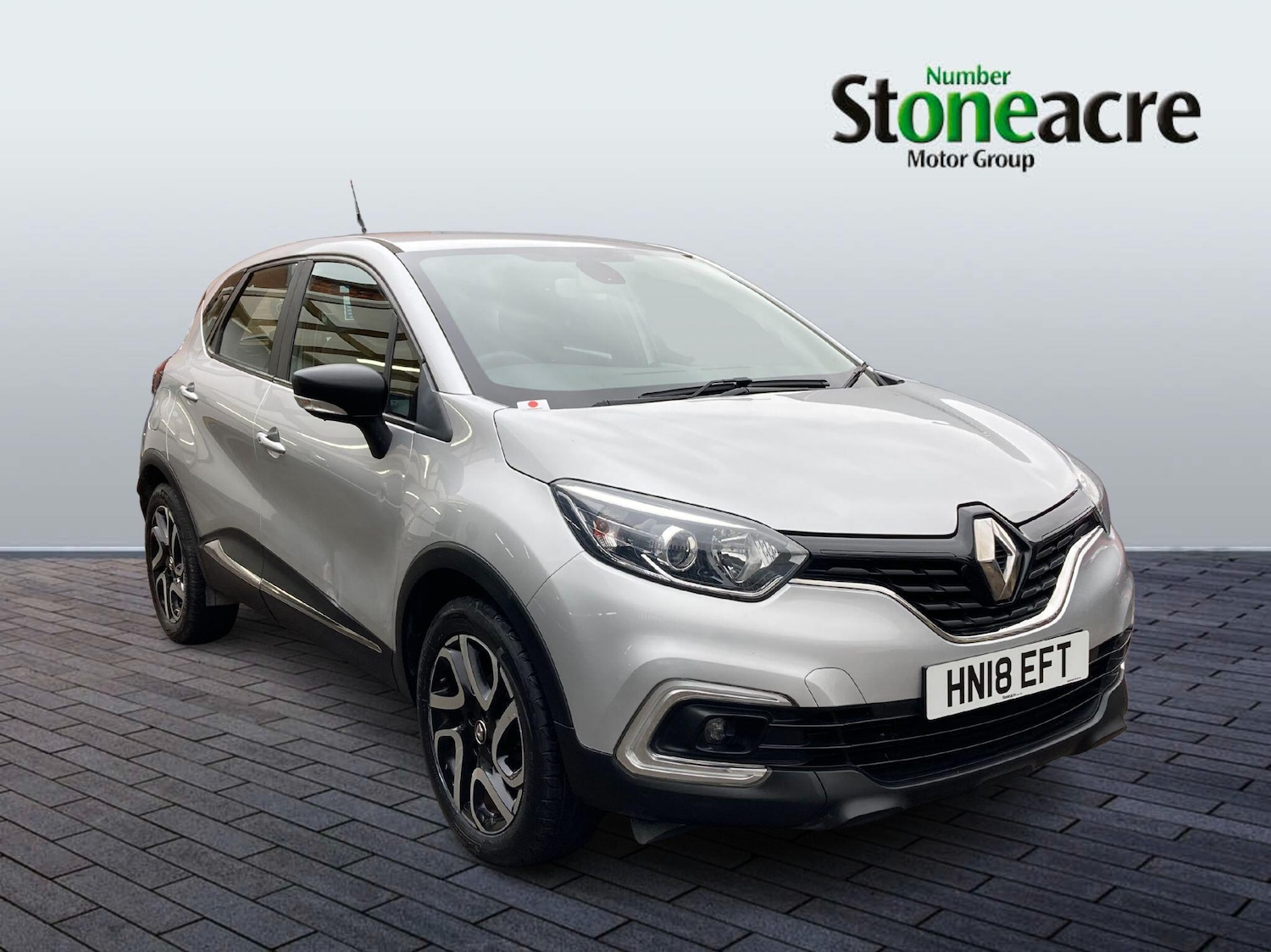 Used Renault Captur 2018 for sale - 76498708: Photo 1