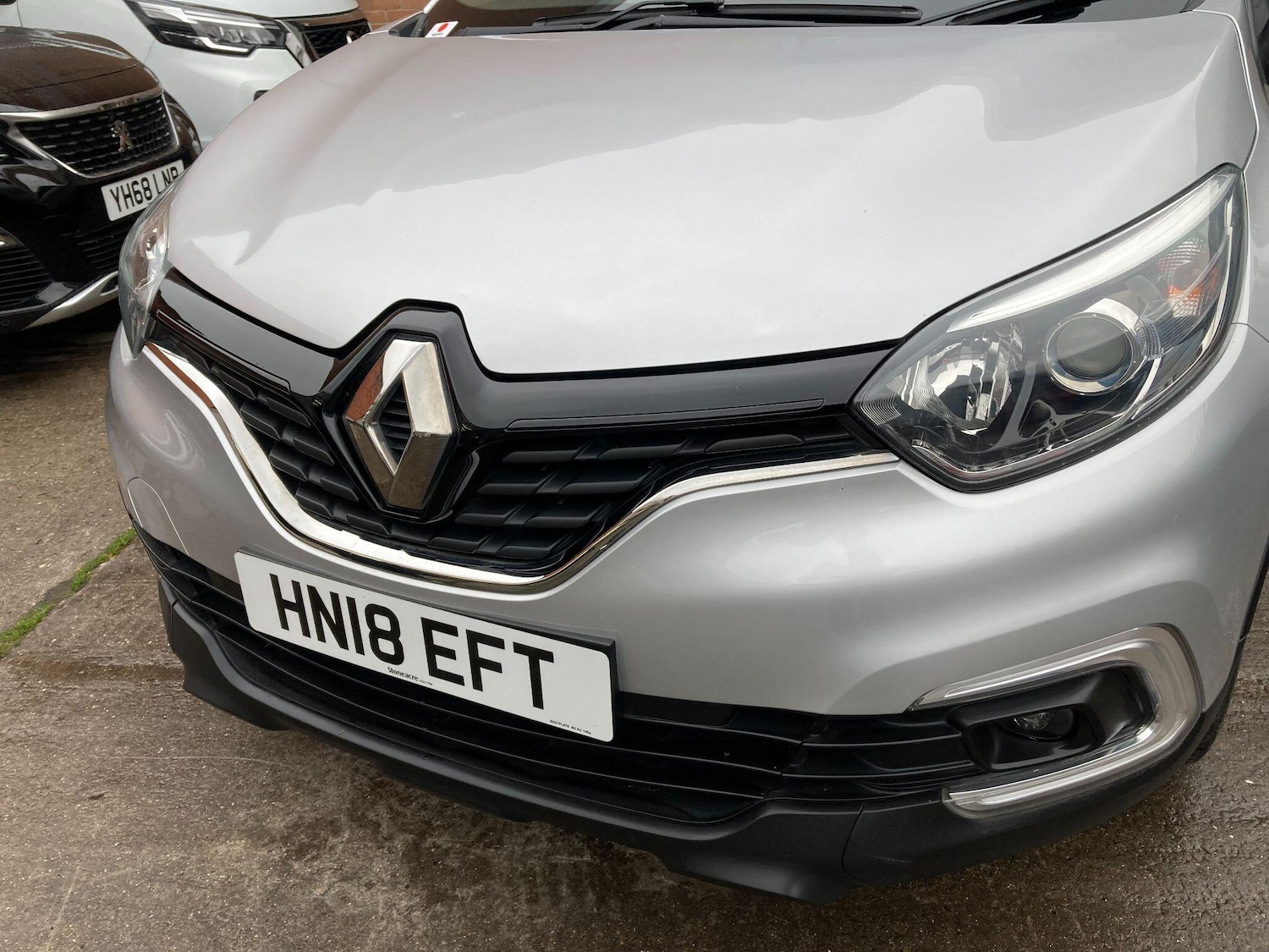 Used Renault Captur 2018 for sale - 76498708: Photo 11