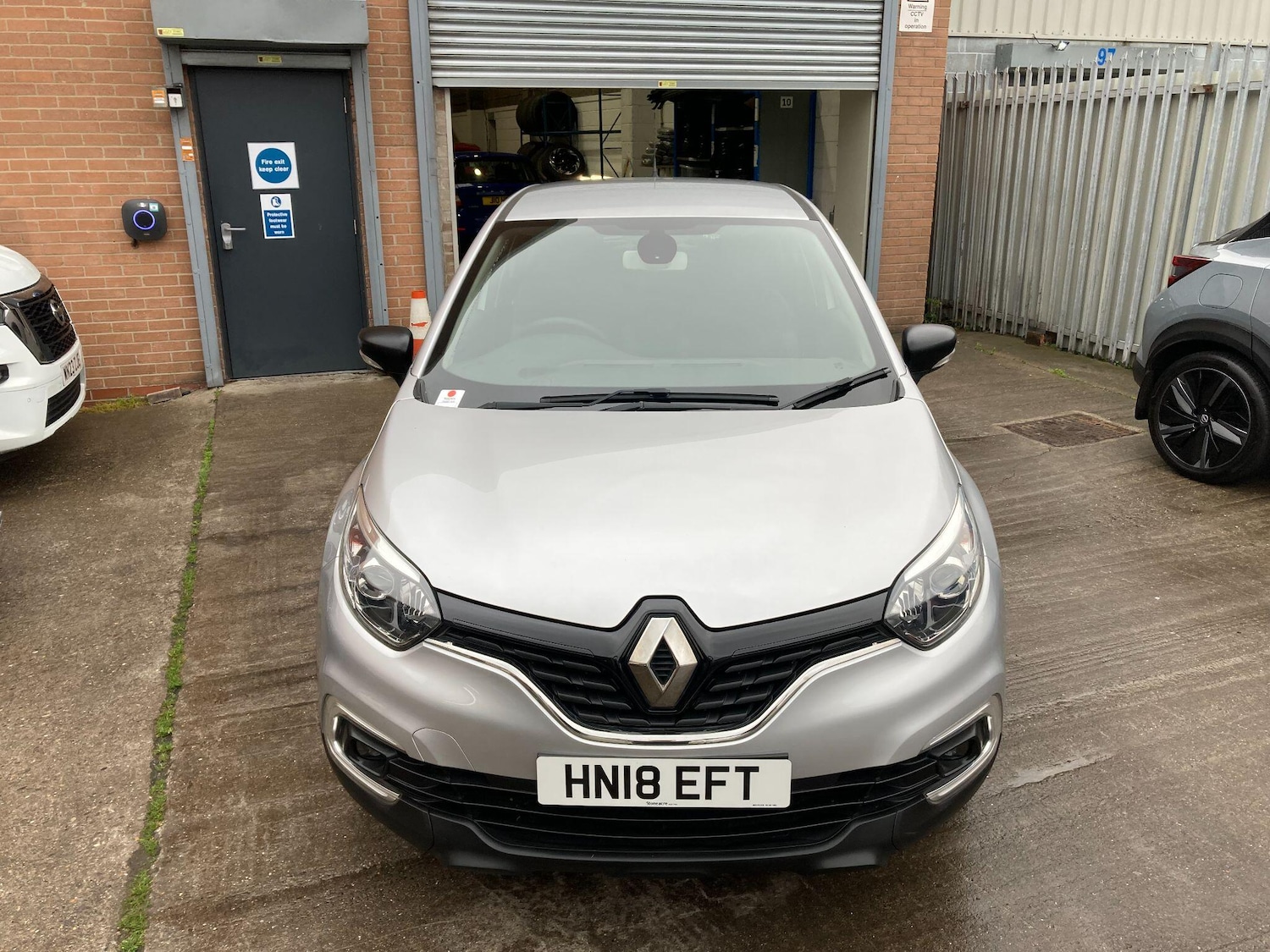 Used Renault Captur 2018 for sale - 76498708: Photo 15