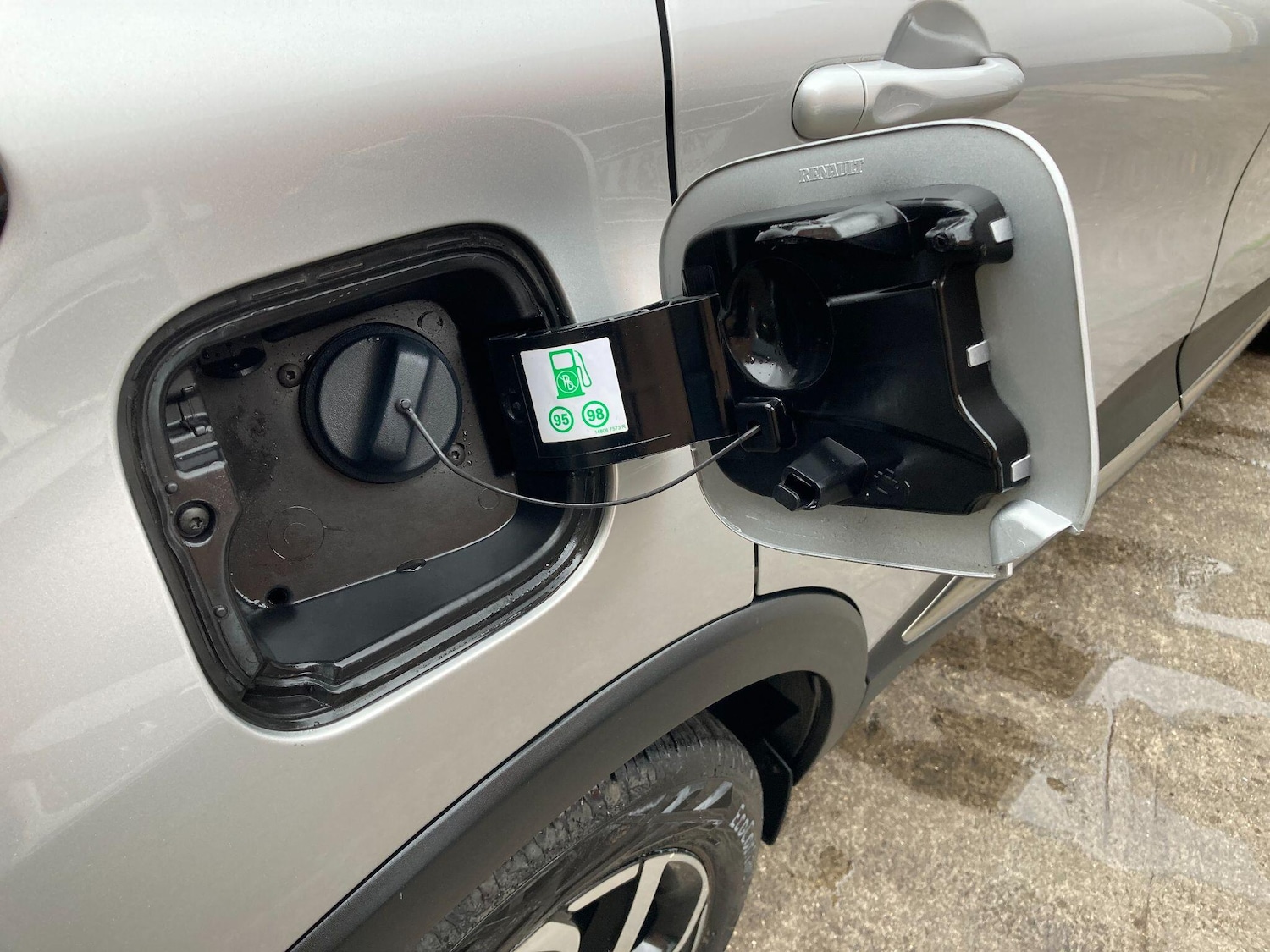 Used Renault Captur 2018 for sale - 76498708: Photo 19