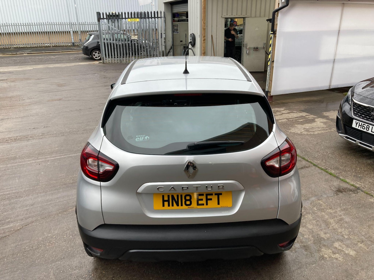Used Renault Captur 2018 for sale - 76498708: Photo 24