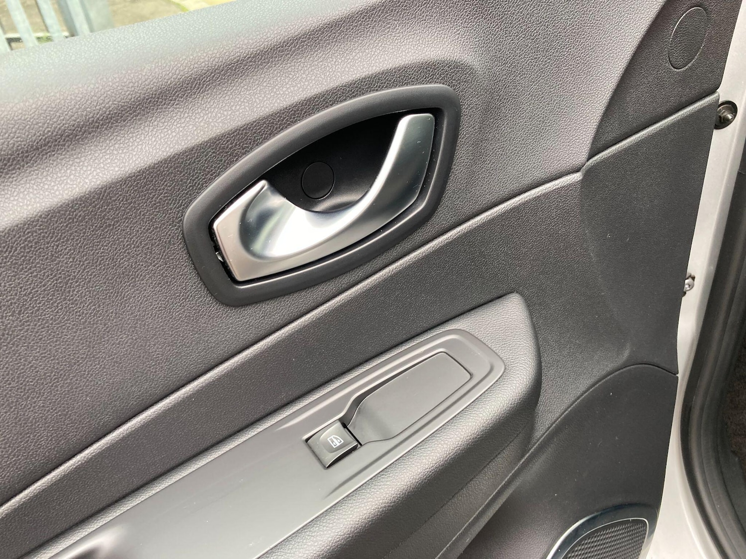 Used Renault Captur 2018 for sale - 76498708: Photo 35