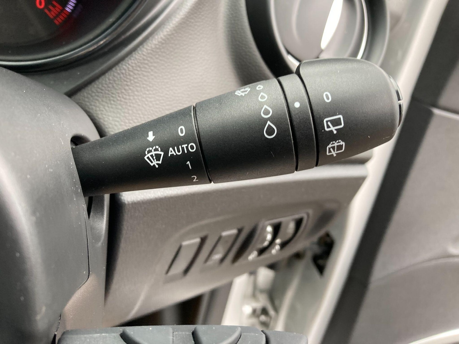 Used Renault Captur 2018 for sale - 76498708: Photo 52