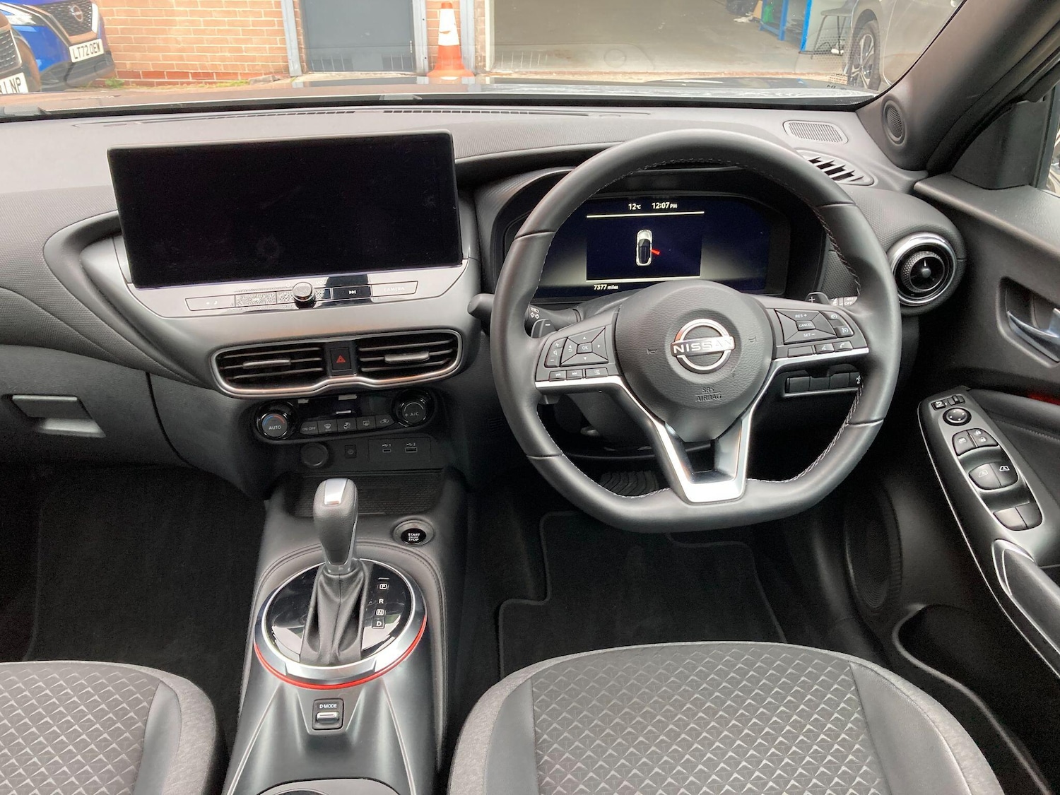 Used Nissan Juke 2024 for sale - 76499420: Photo 43