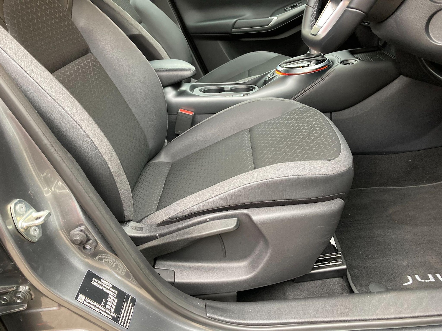 Used Nissan Juke 2024 for sale - 76499420: Photo 48