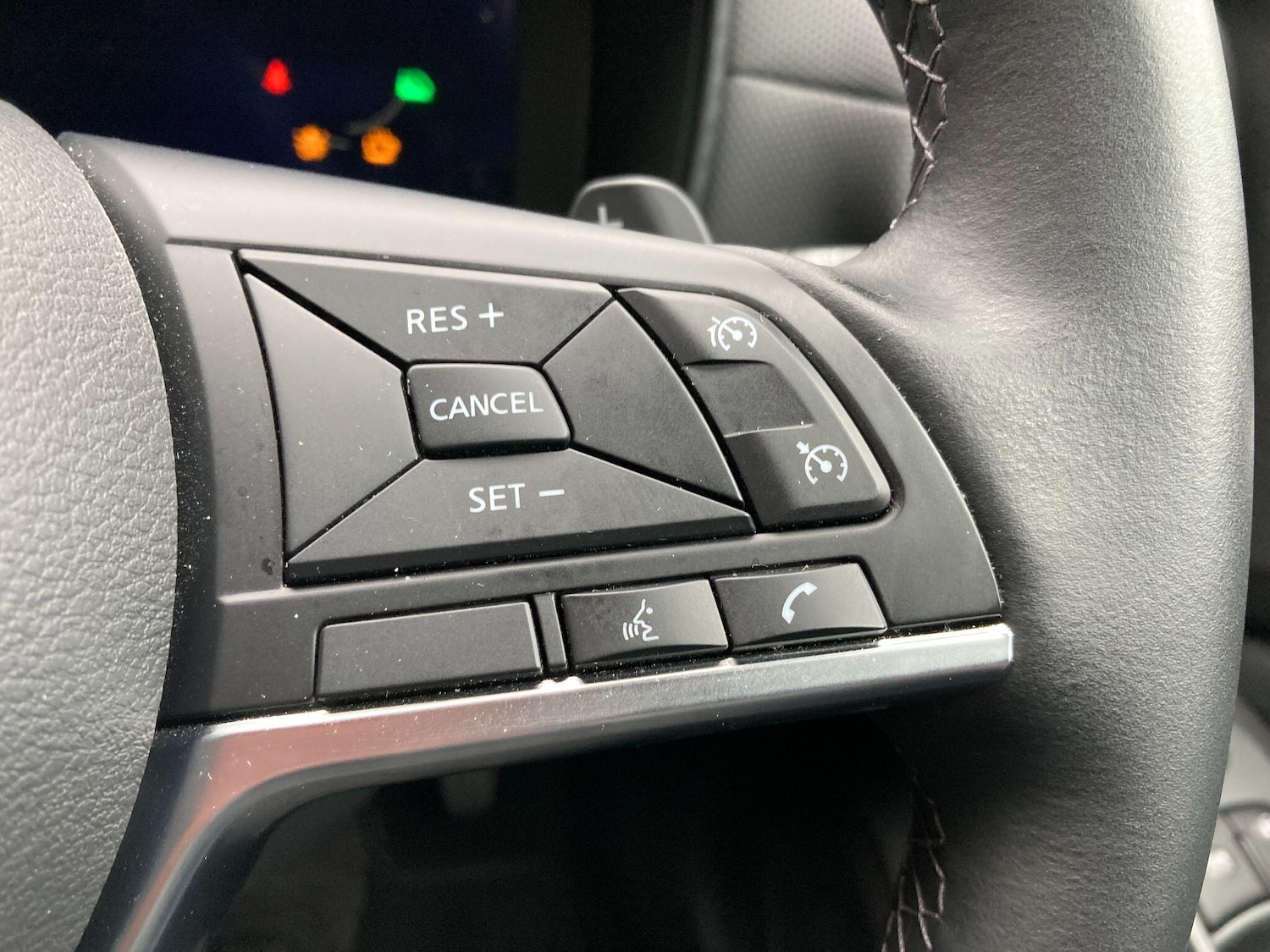 Used Nissan Juke 2024 for sale - 76499420: Photo 51