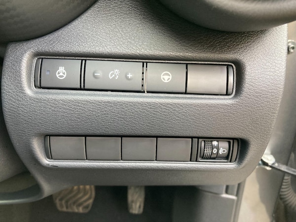 Used Nissan Juke 2023 for sale - 76269607: Photo 51