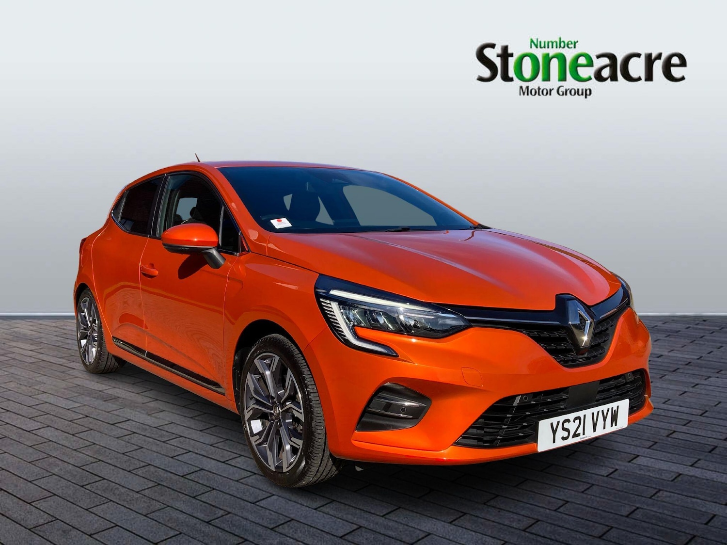 Used Renault Clio 2021 for sale - 76136355: Photo 1