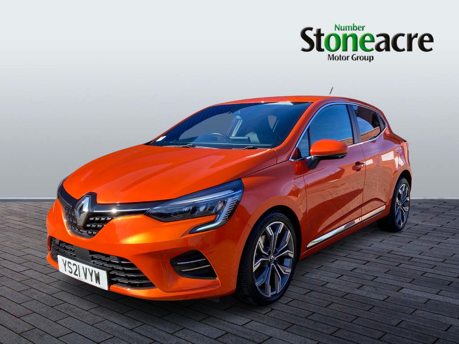 Used Renault Clio 2021 for sale - 76136355: Photo 3