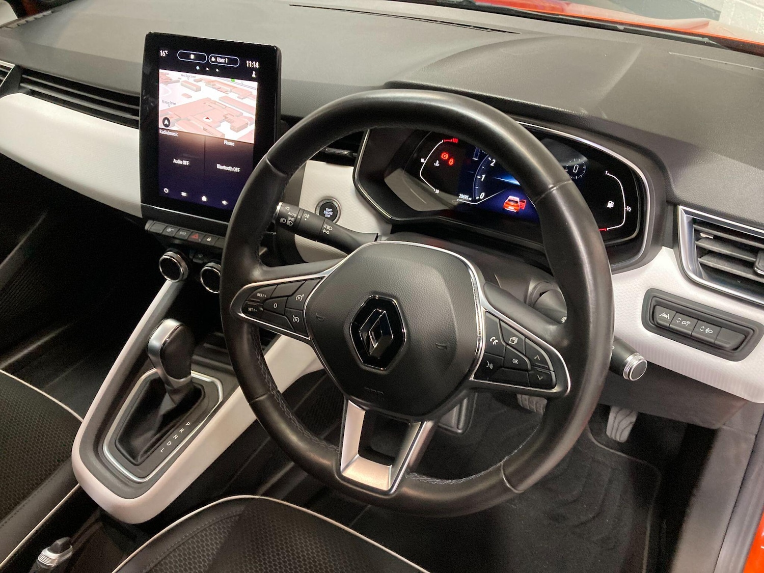 Used Renault Clio 2021 for sale - 76136355: Photo 43