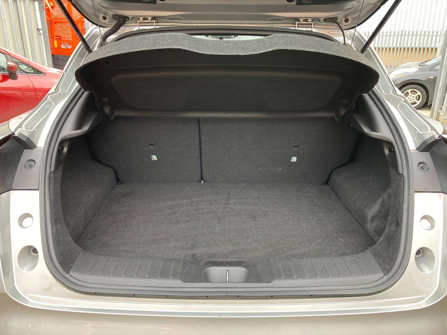 Used Nissan Juke 2023 for sale - 76446389: Photo 28