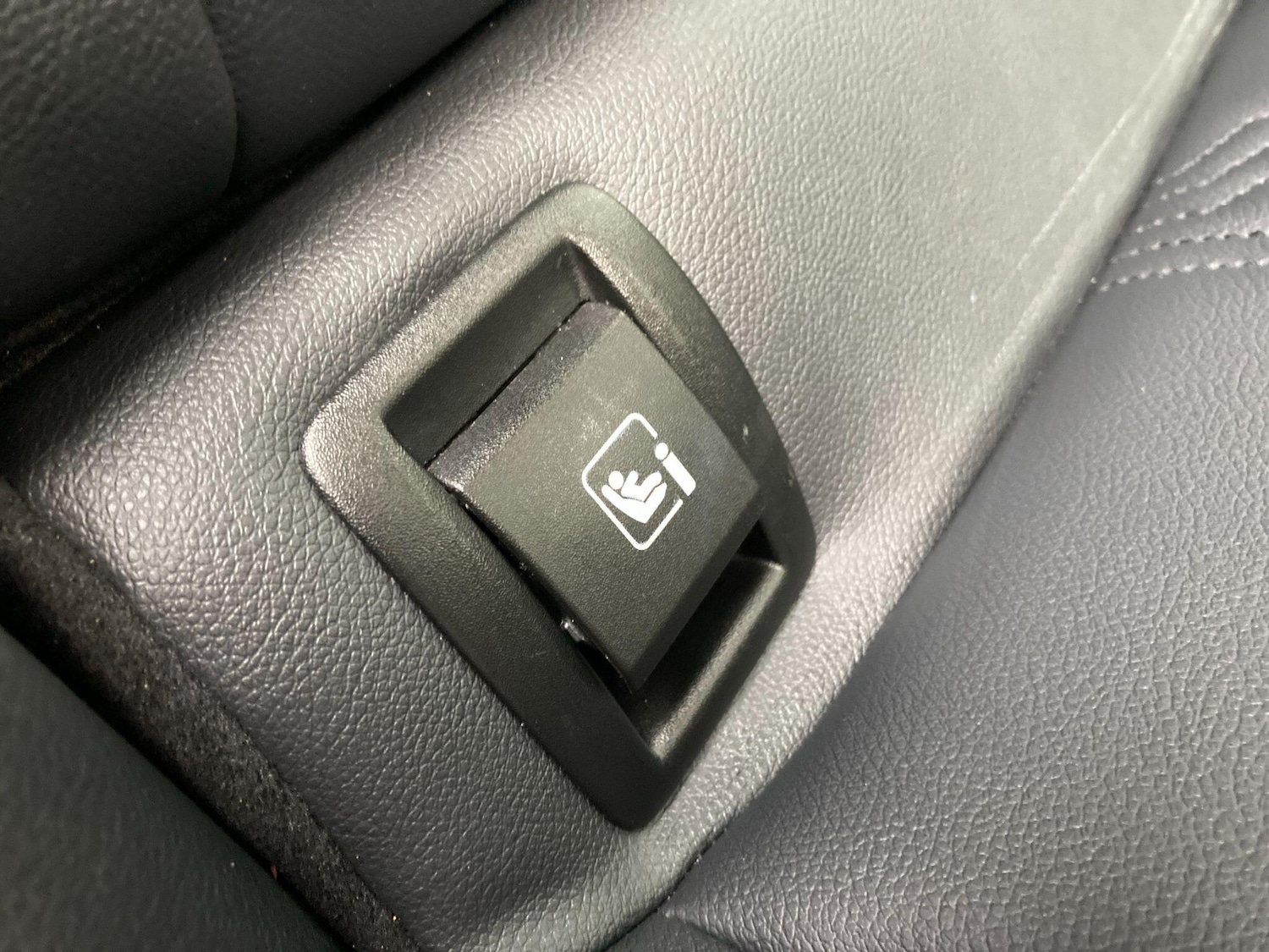 Used Nissan Juke 2023 for sale - 76446389: Photo 44