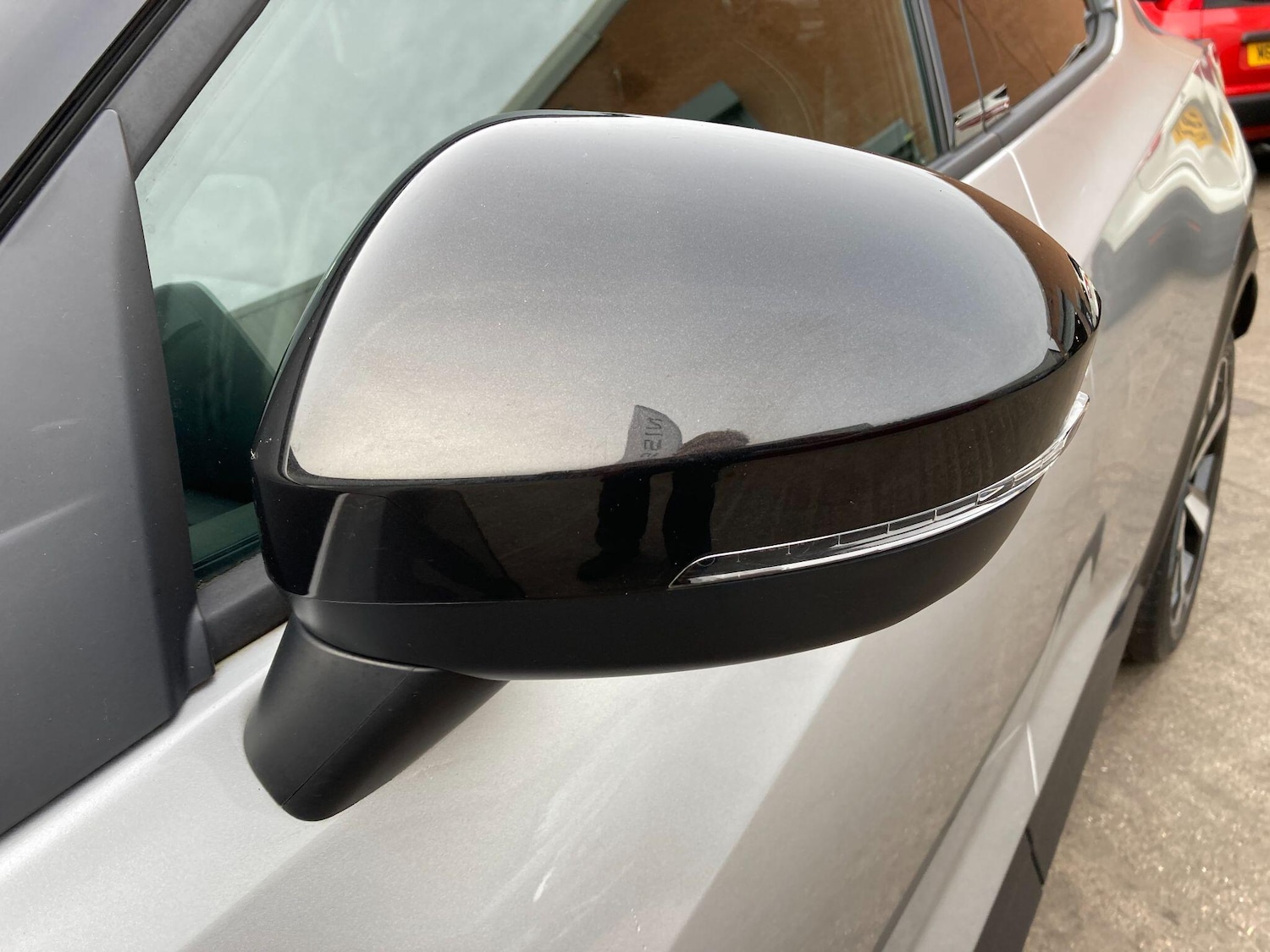 Used Nissan Juke 2023 for sale - 76446389: Photo 9