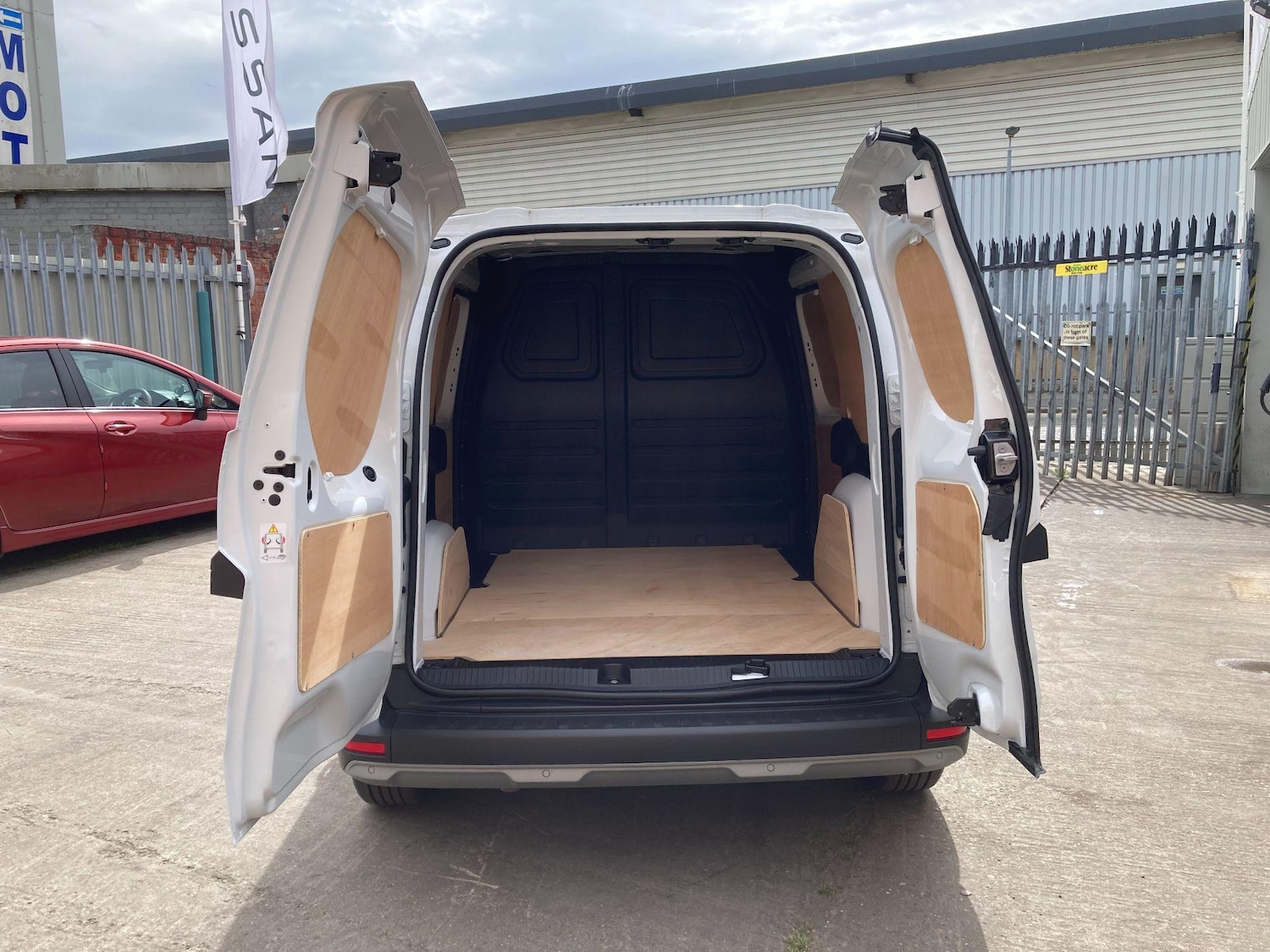 Used Nissan Other 2024 for sale - 77320924: Photo 30