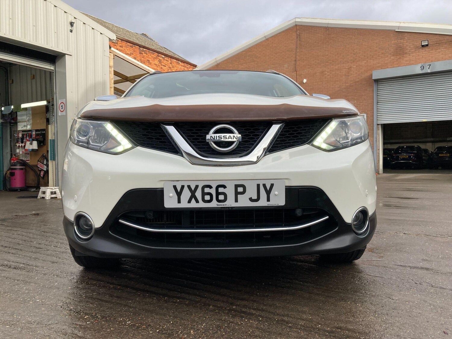 Used Nissan Qashqai 2017 for sale - 76538891: Photo 16
