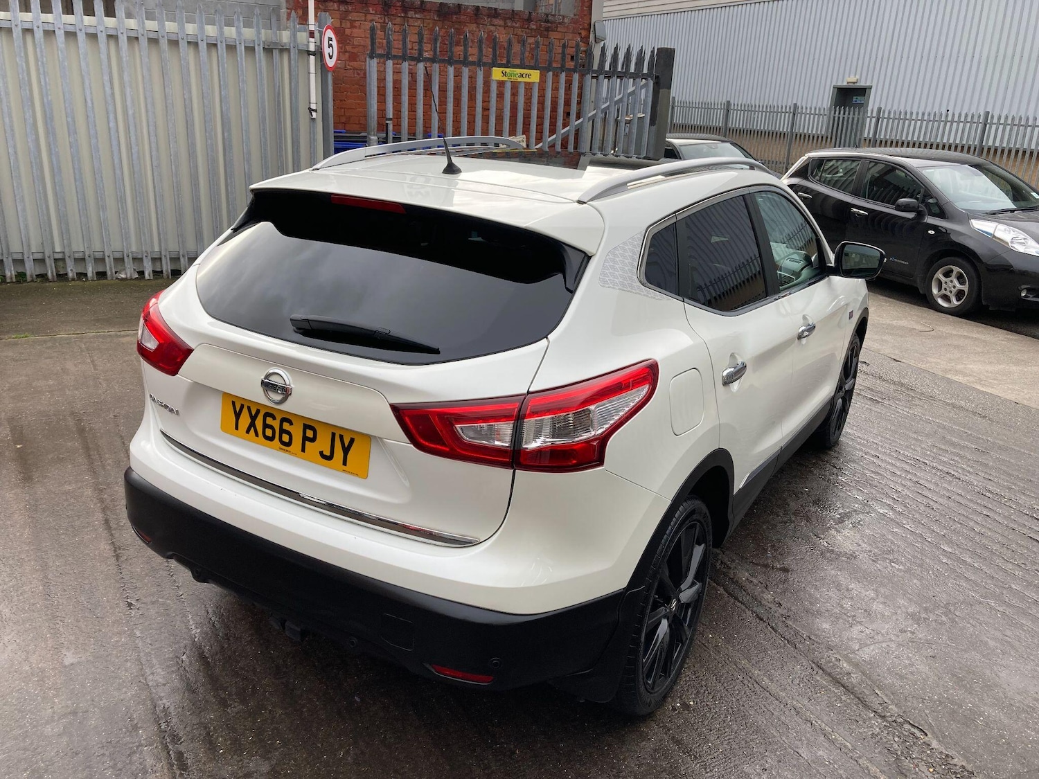 Used Nissan Qashqai 2017 for sale - 76538891: Photo 26
