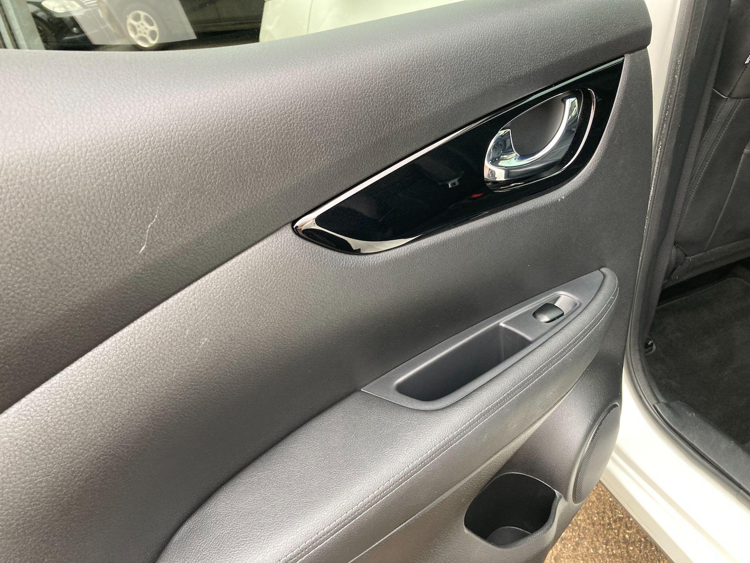 Used Nissan Qashqai 2017 for sale - 76538891: Photo 41