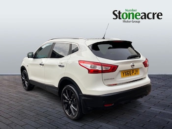 Used Nissan Qashqai 2017 for sale - 76538891: Photo