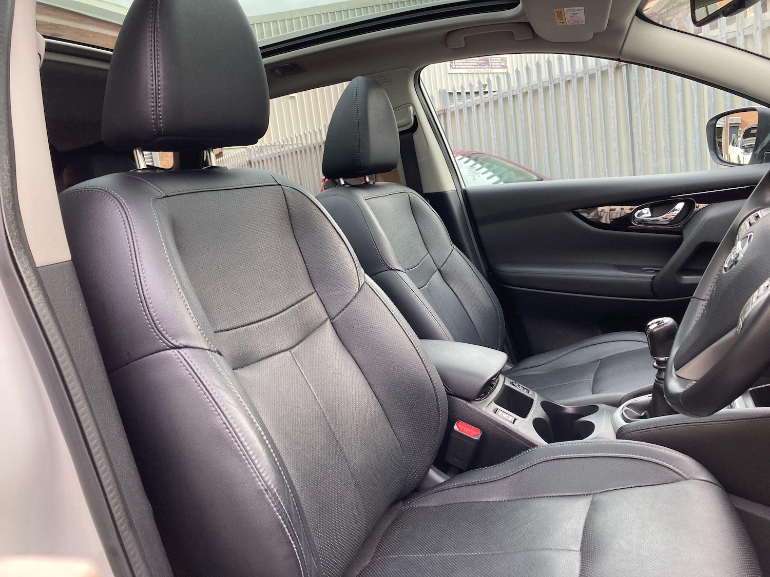 Used Nissan Qashqai 2017 for sale - 76538891: Photo 57