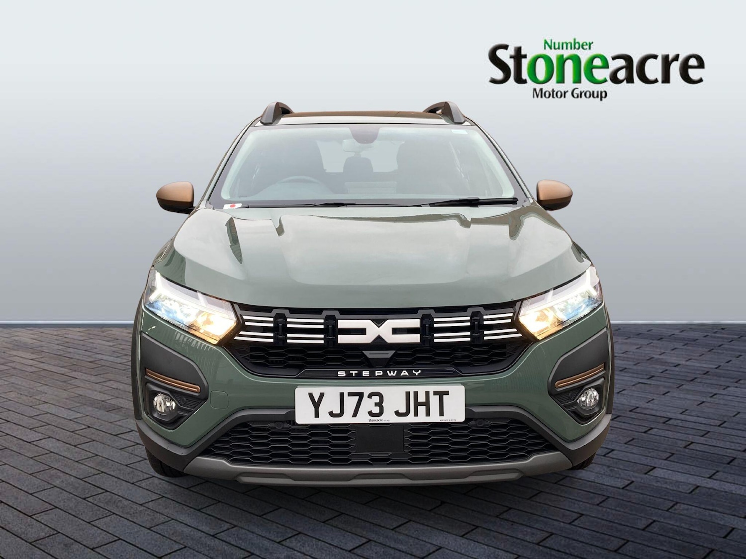 Used Dacia Sandero 2023 for sale - 76270216: Photo 2