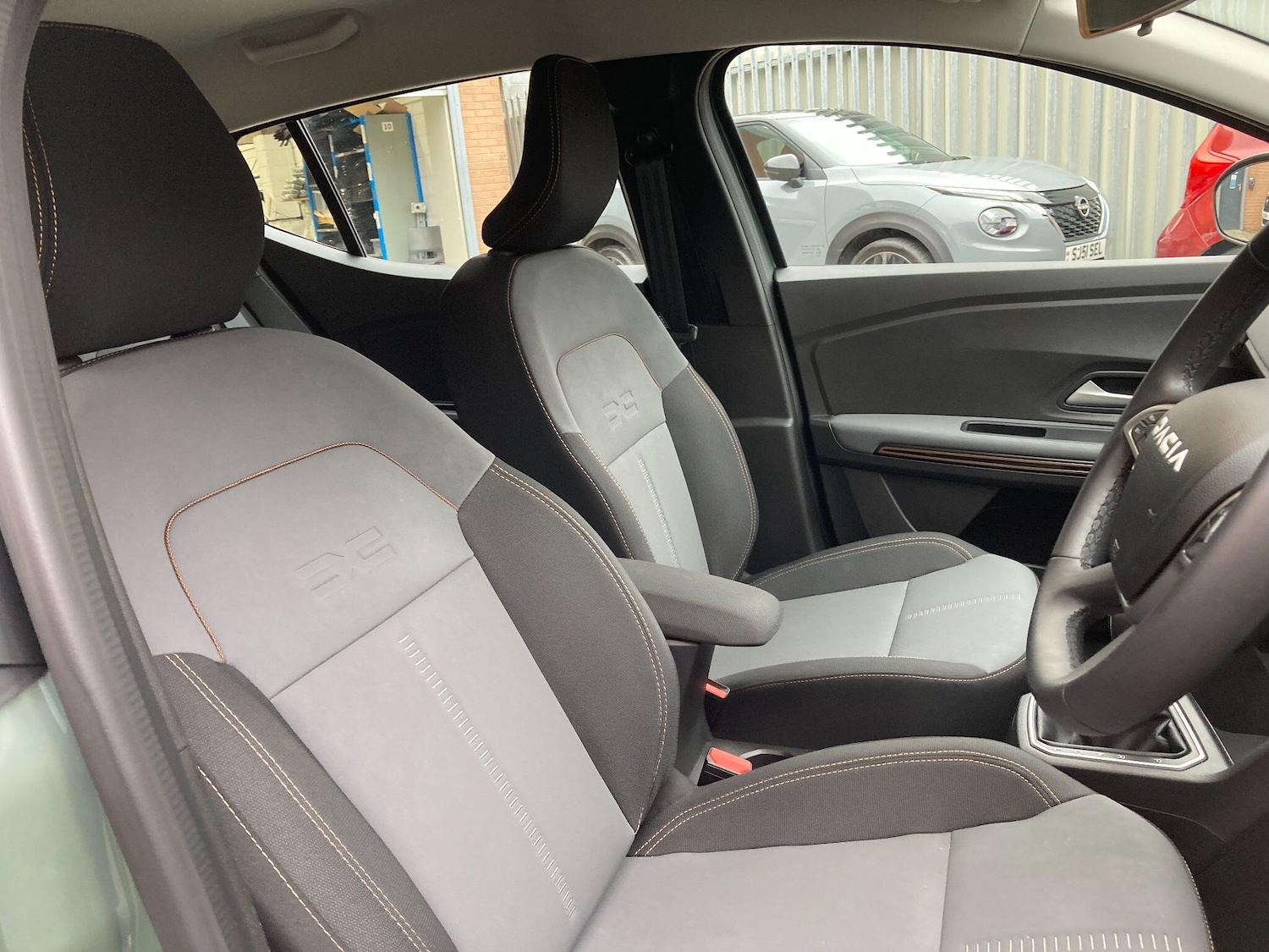 Used Dacia Sandero 2023 for sale - 76270216: Photo 47