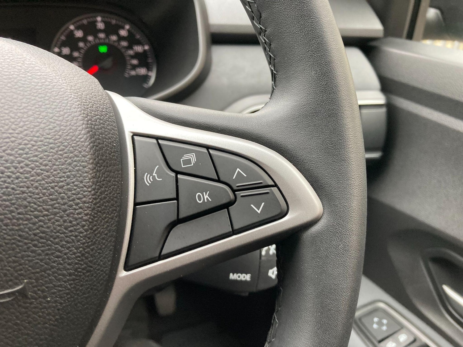 Used Dacia Sandero 2023 for sale - 76270216: Photo 49