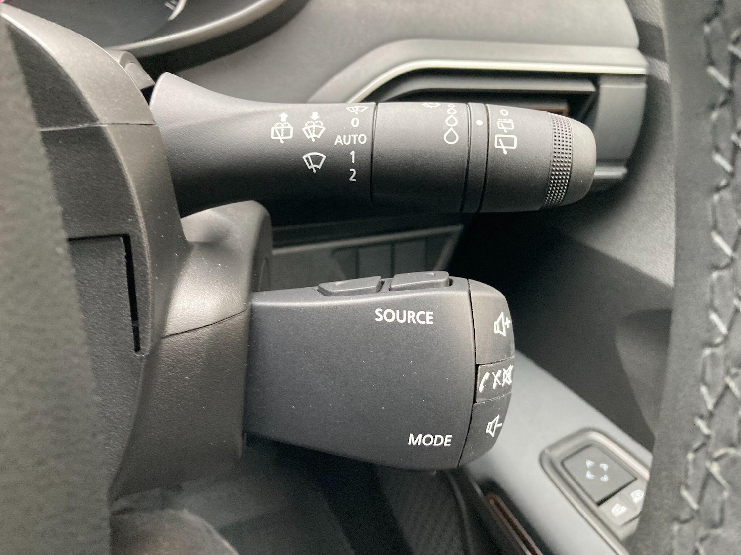 Used Dacia Sandero 2023 for sale - 76270216: Photo 51