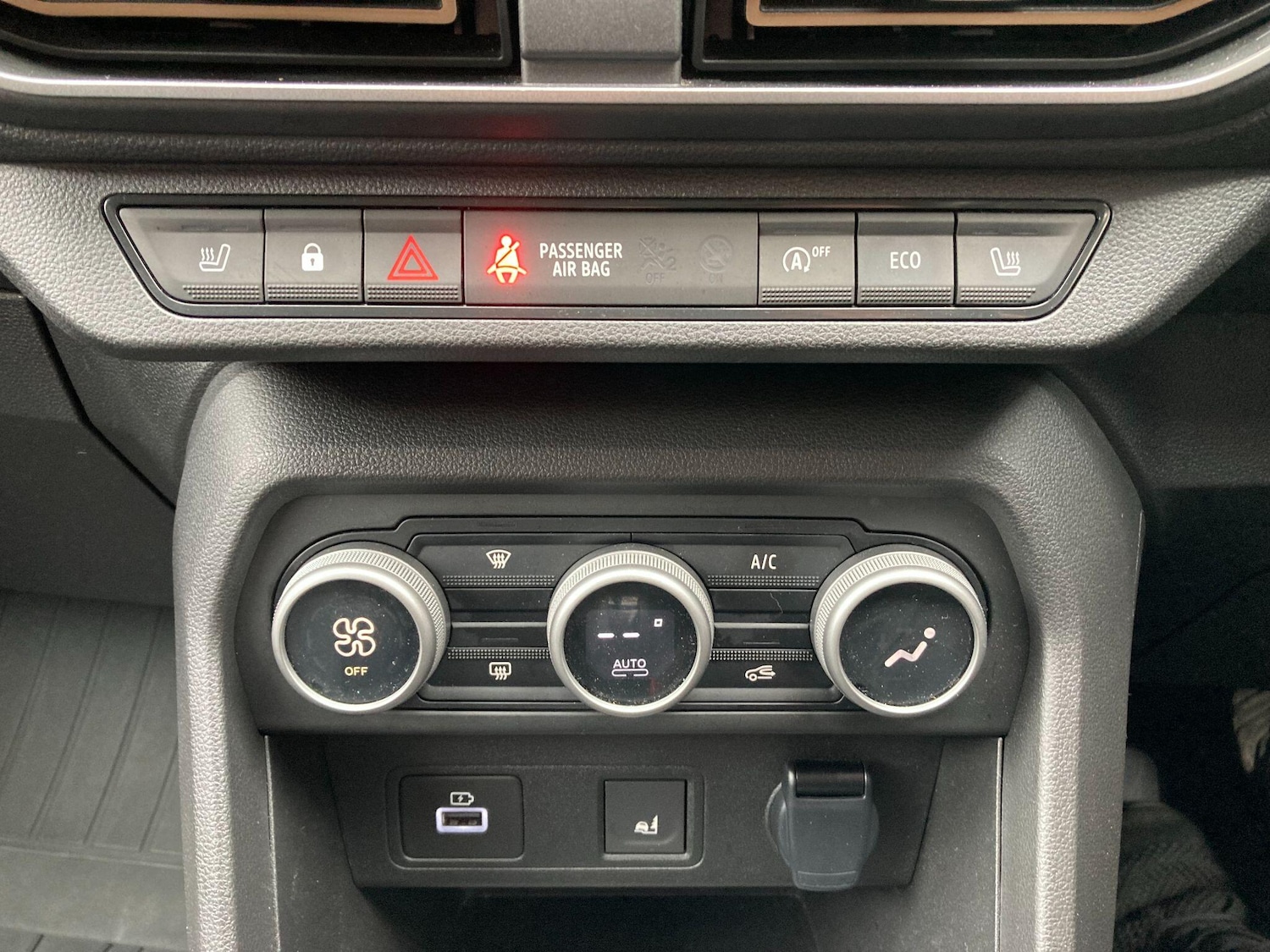 Used Dacia Sandero 2023 for sale - 76270216: Photo 57