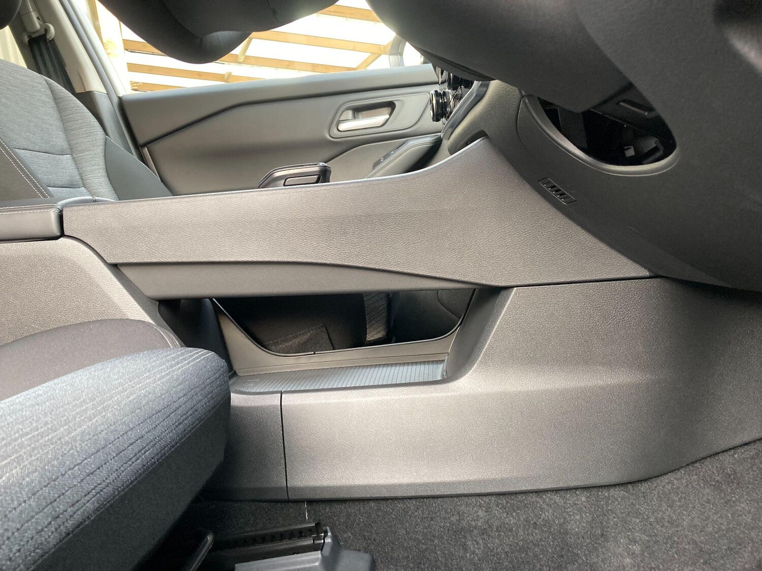 Used Nissan X-Trail for sale - 78115949: Photo 53