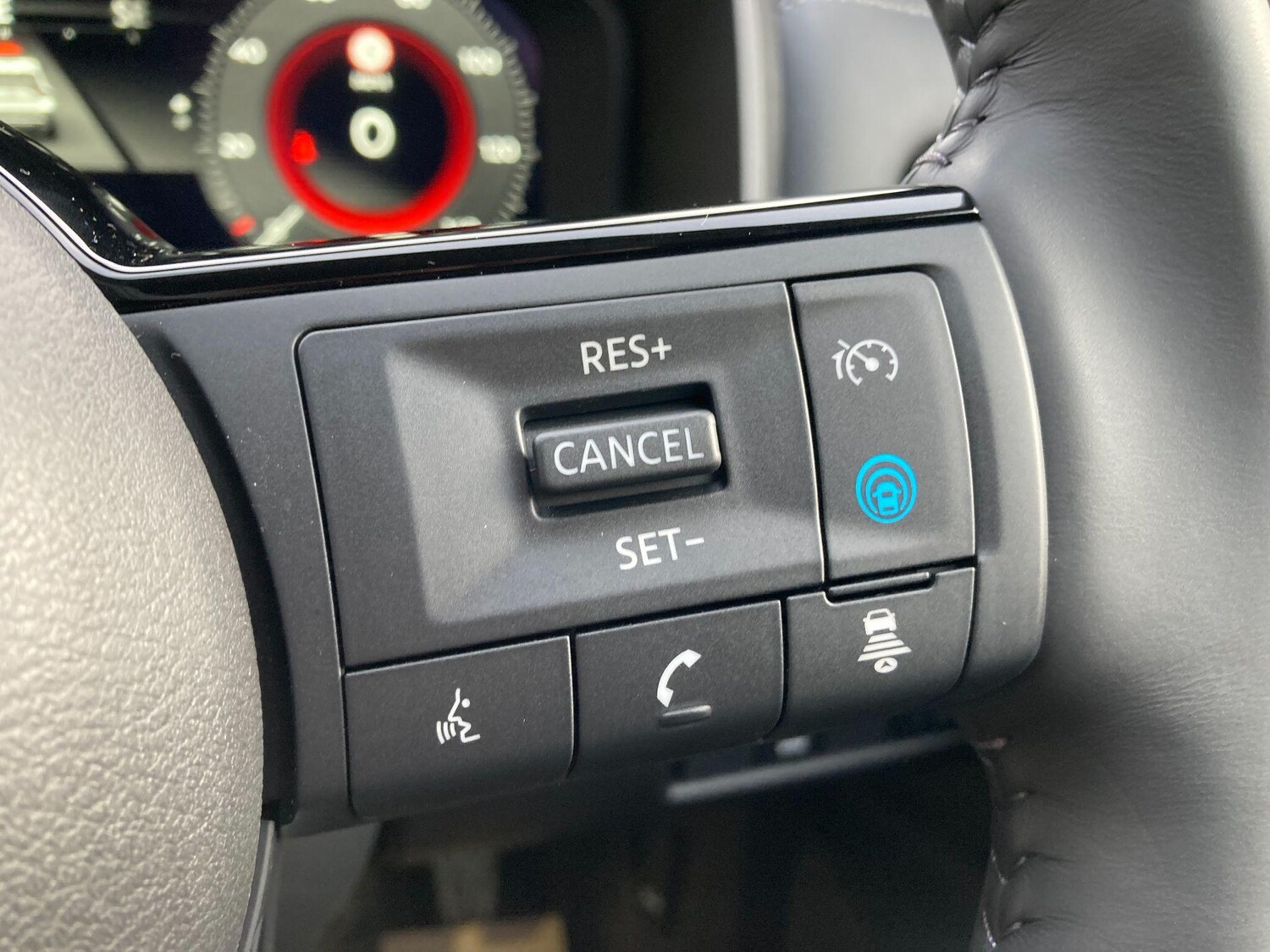 Used Nissan X-Trail for sale - 78115949: Photo 56