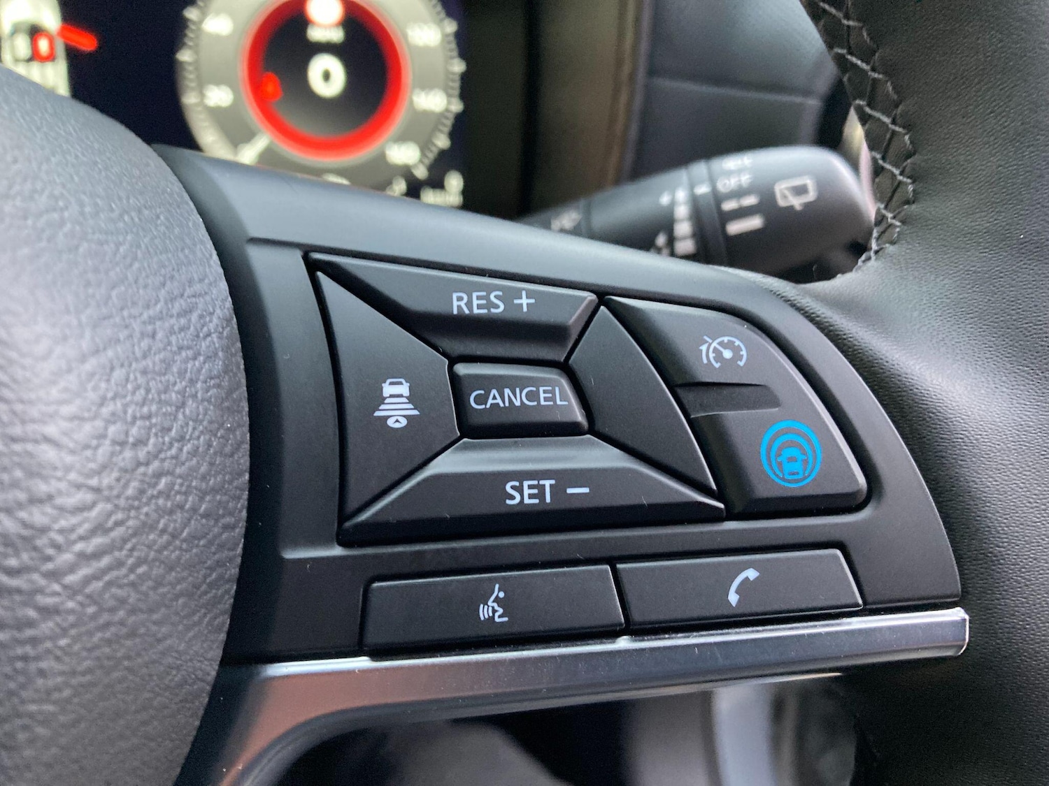 Used Nissan Juke 2024 for sale - 77017186: Photo 55