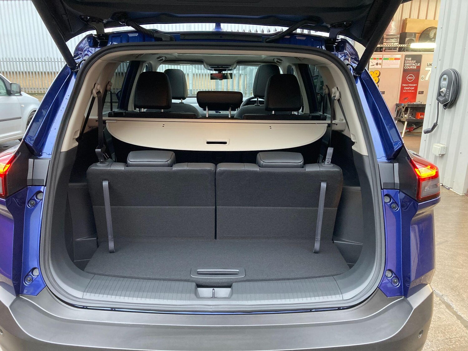 Used Nissan X-Trail for sale - 77839318: Photo 28